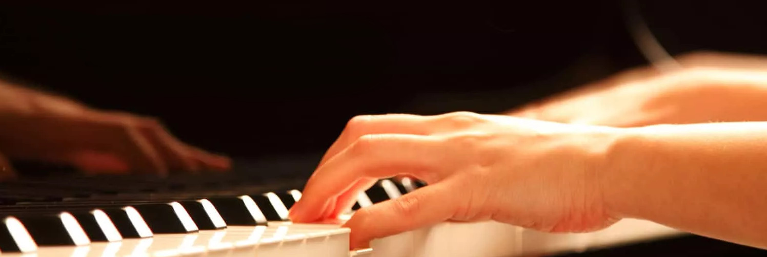 Standard Piano Sales and Service banner. Kawai Grand Piano